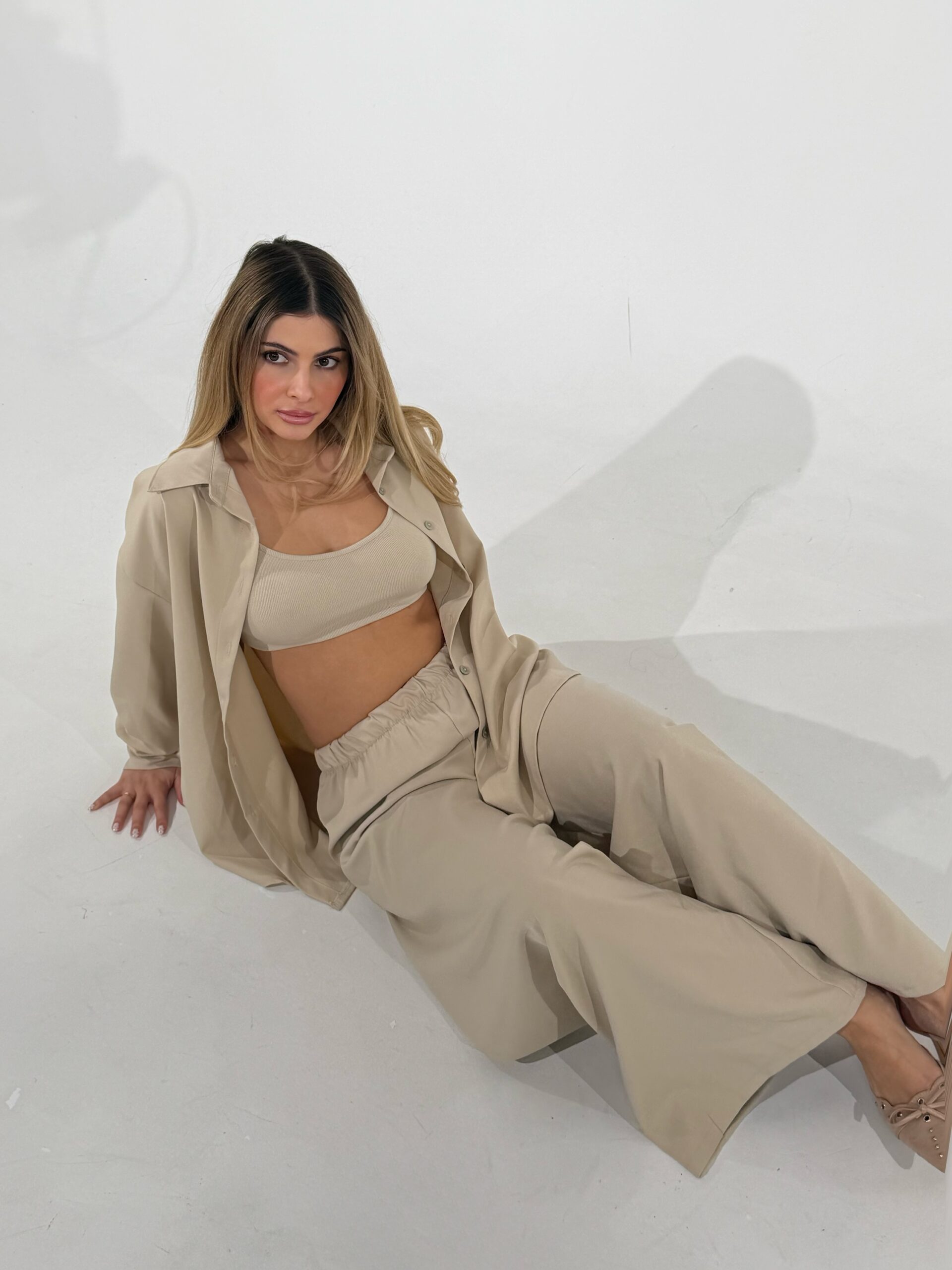 img_4361 Calliope Shirt Set Μπεζ - Image 1