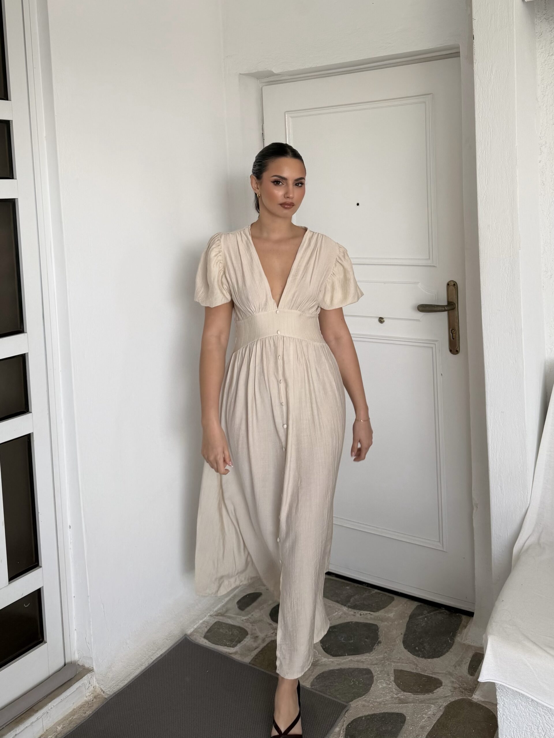 img_8763-2 Carolina Linen Dress Μπεζ - Image 1