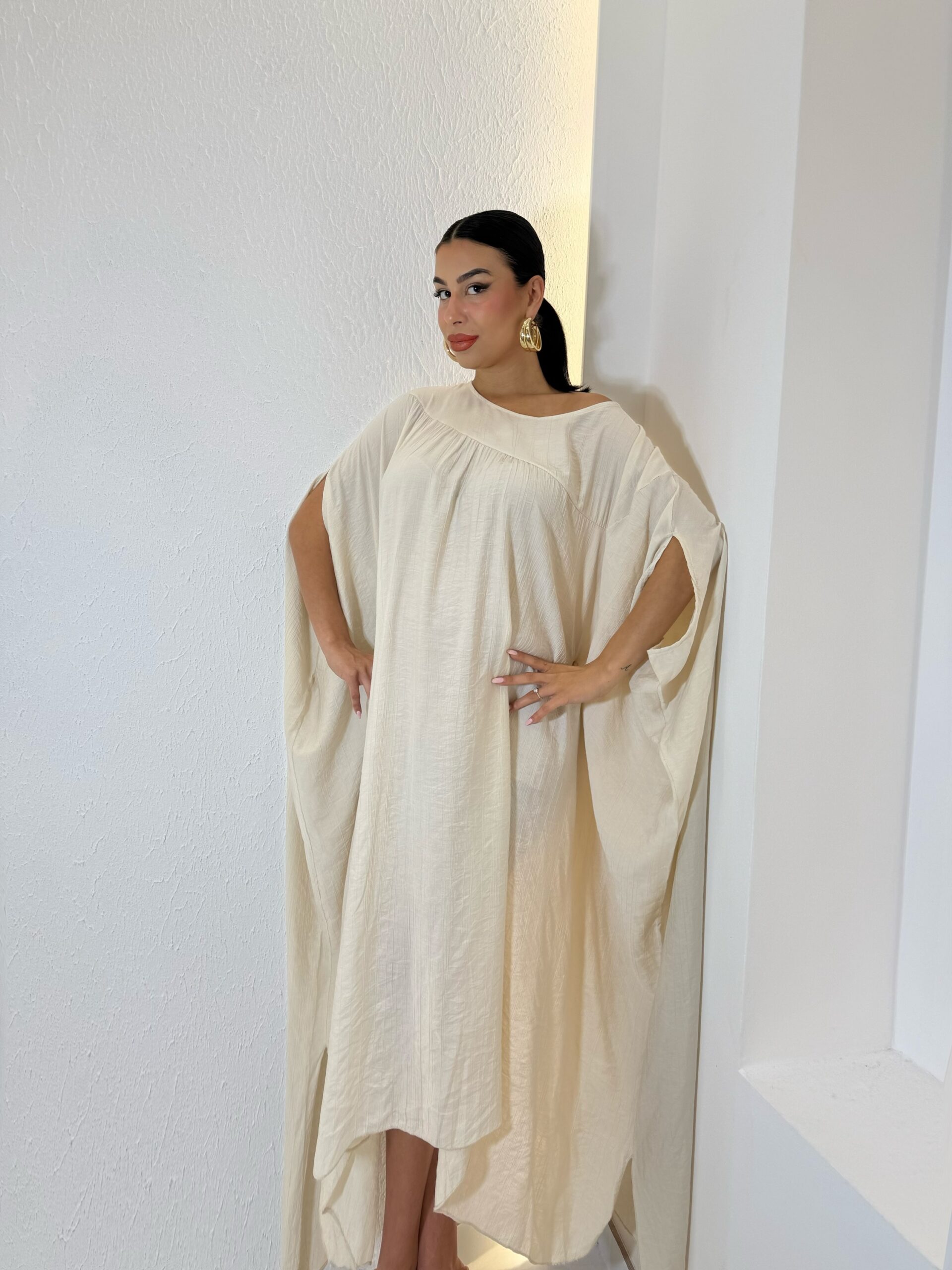 img_1960 Astra Dress Μπεζ - Image 1